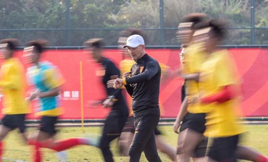 一97日本道伊人久久综合影院
